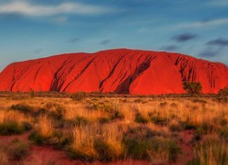 tips to travel to Australia tips to travel to Australia
